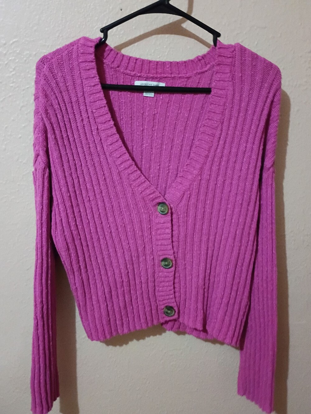 American Eagle Size Medium Pink Ribbed V-Neck Button Cardigan Sweater